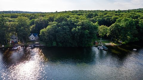 51-A Seneca Ln Sturbridge MA 01566