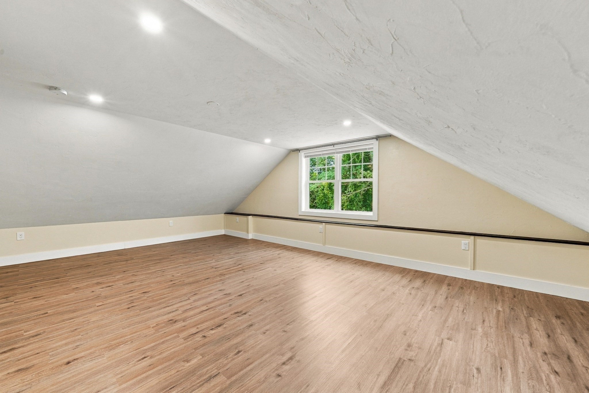 5 Chase Road, Londonderry, NH Photo #28