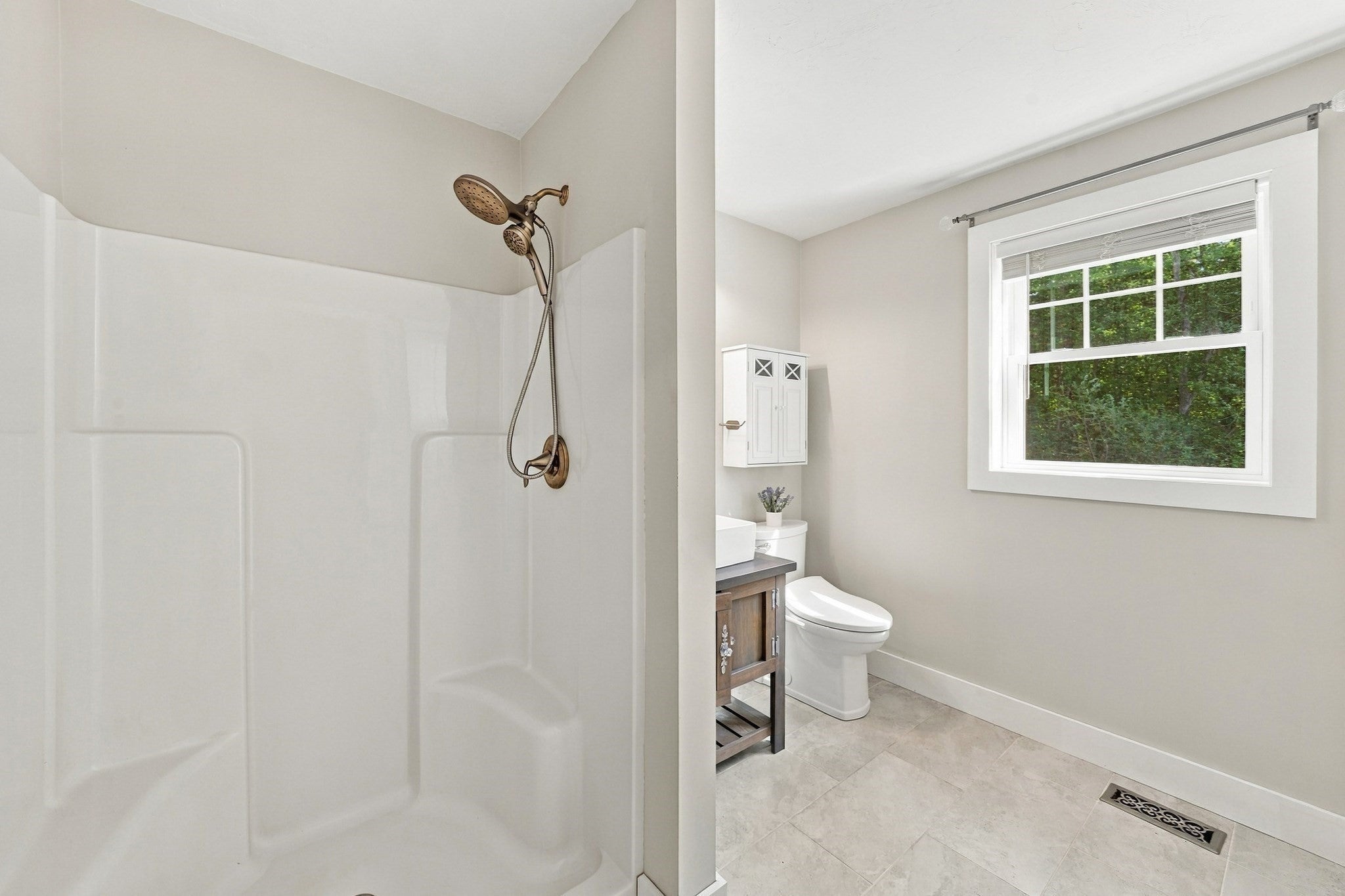 5 Chase Road, Londonderry, NH Photo #35