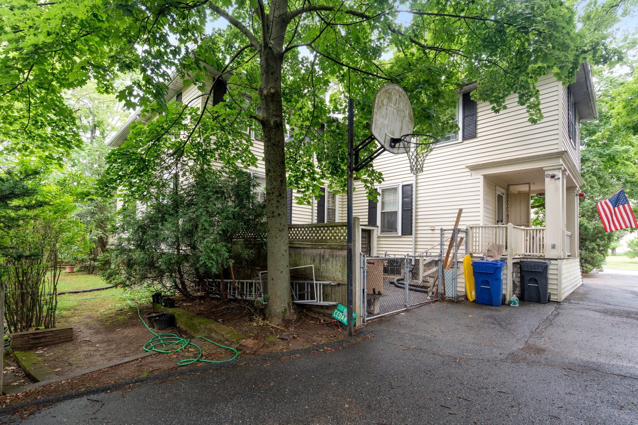 7 Park Cir