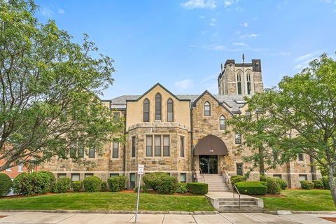 Photo of 115 Washington Street #2A, Winchester, MA 01890 (MLS # 73496388)