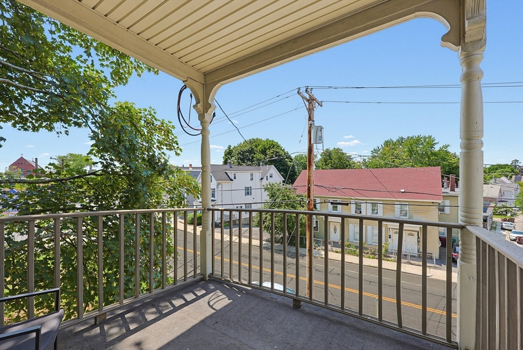 707 Bridge St, Lowell, MA, 707 Bridge St, Lowell, MA Photo #8
