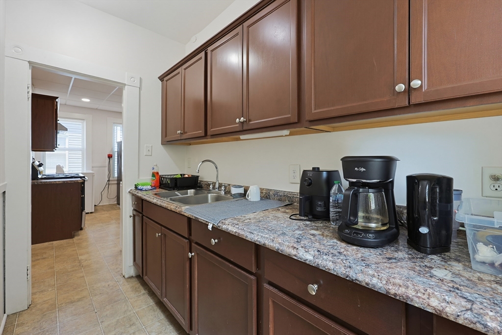 707 Bridge St, Lowell, MA, 707 Bridge St, Lowell, MA Photo #20