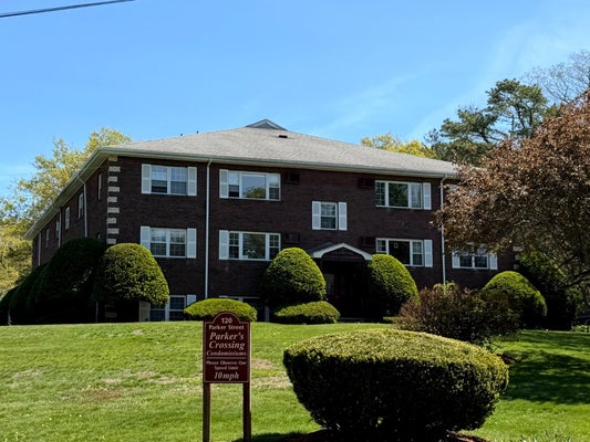 120 PARKER ST APT 15, ACTON, MA 01720 - Image 3c96f5f860cf7b253ed4f6fa8d3dea3b/3158968417