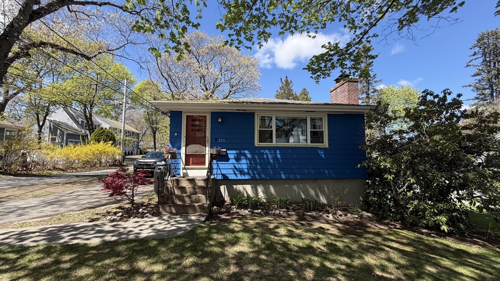 125 Sylvia St, Arlington, MA, 125 Sylvia St, Arlington, MA Photo #2