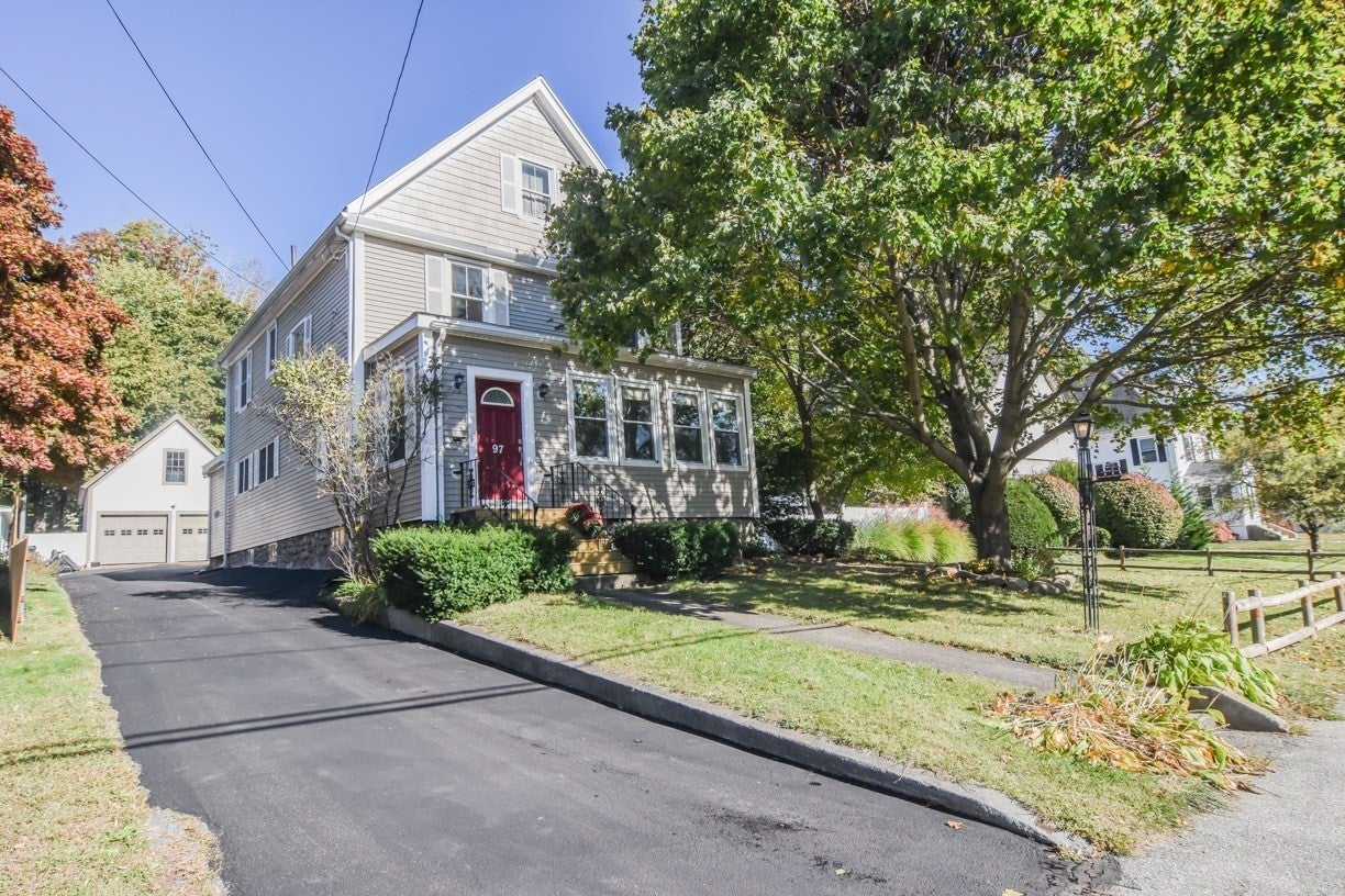 97 Dutcher St, Hopedale, MA, 97 Dutcher St, Hopedale, MA Photo #2