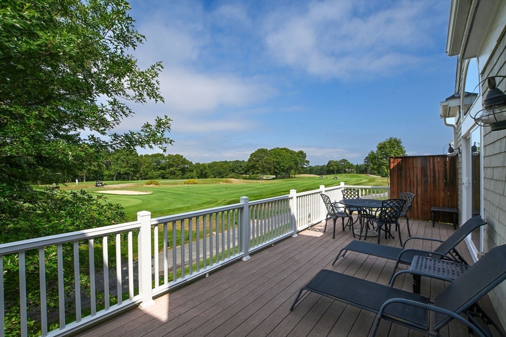 16 Amberwood Ct 16