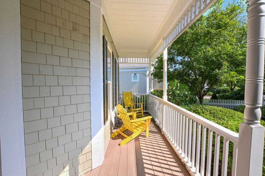16 Amberwood Ct 16
