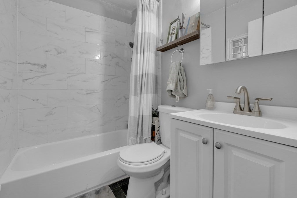 10 Scottfield Rd #2, Boston, MA, 10 Scottfield Rd #2, Boston, MA Photo #9