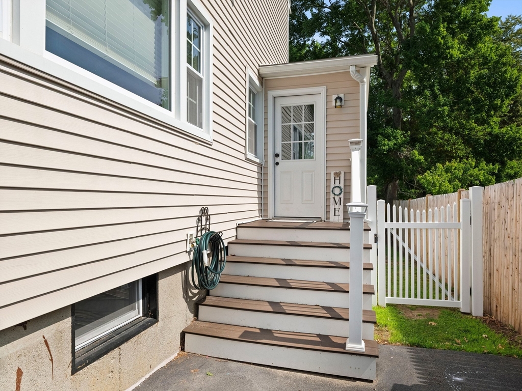 55 Algonquin Drive, Tewksbury, MA, 55 Algonquin Drive, Tewksbury, MA Photo #36