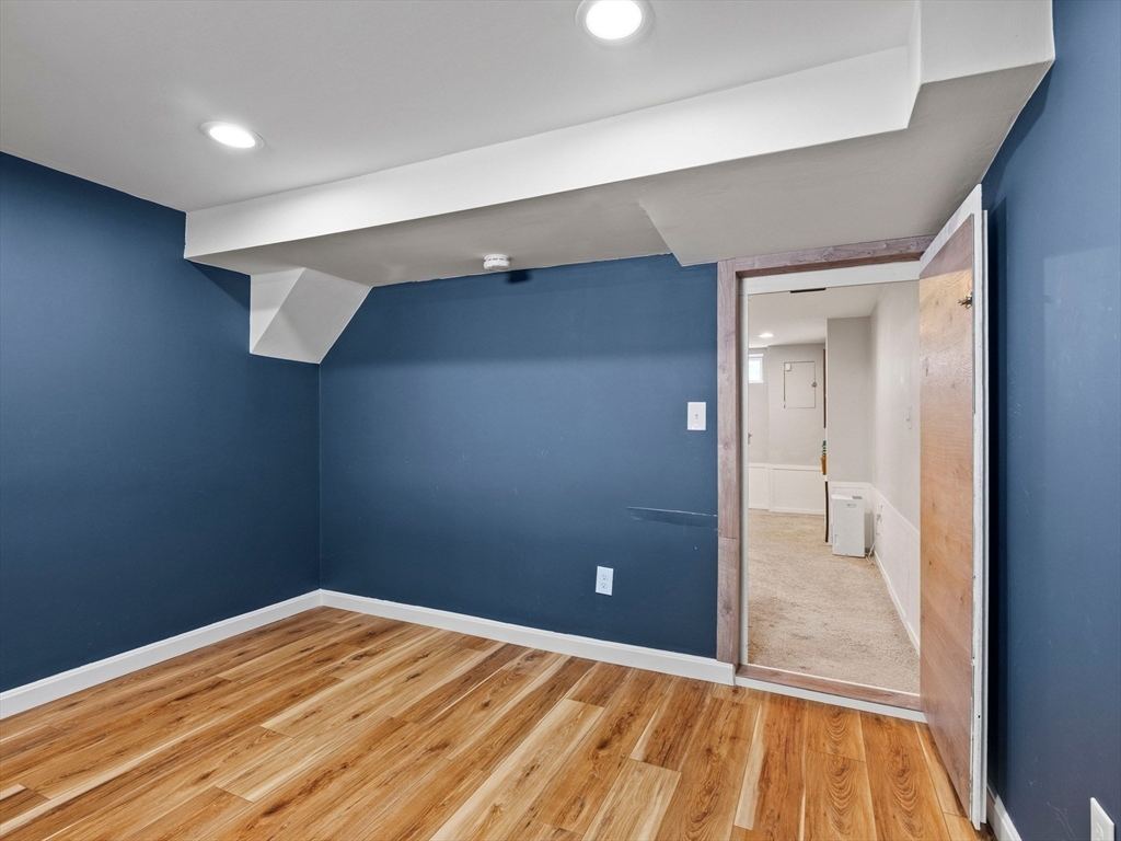 55 Algonquin Drive, Tewksbury, MA, 55 Algonquin Drive, Tewksbury, MA Photo #33