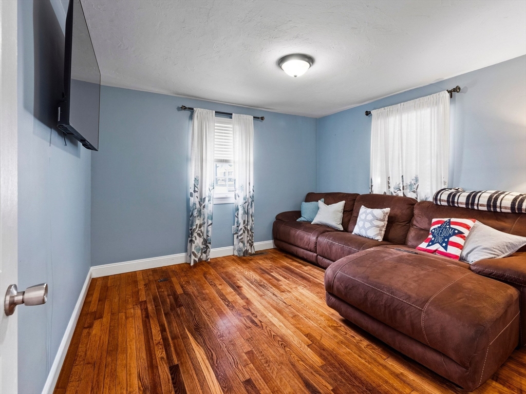 55 Algonquin Drive, Tewksbury, MA, 55 Algonquin Drive, Tewksbury, MA Photo #12