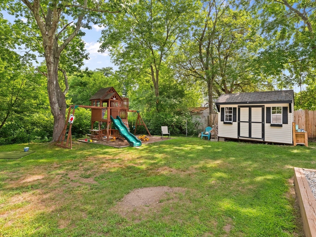 55 Algonquin Drive, Tewksbury, MA, 55 Algonquin Drive, Tewksbury, MA Photo #40