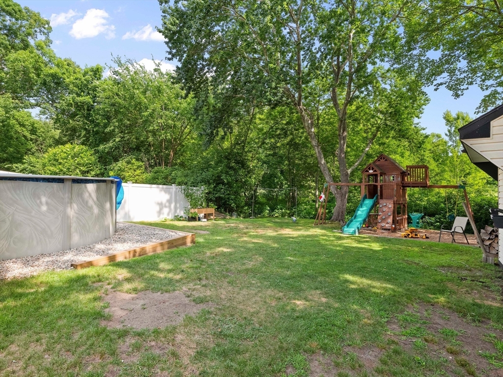 55 Algonquin Drive, Tewksbury, MA, 55 Algonquin Drive, Tewksbury, MA Photo #41