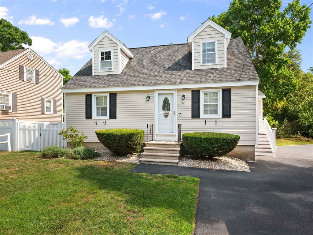 55 Algonquin Drive, Tewksbury, MA, 55 Algonquin Drive, Tewksbury, MA Photo #3