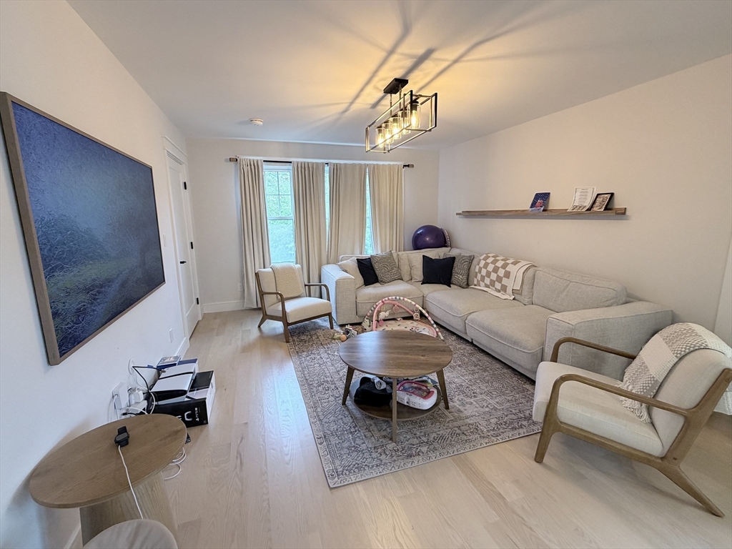 70 Upsala St, Worcester, MA Photo #18