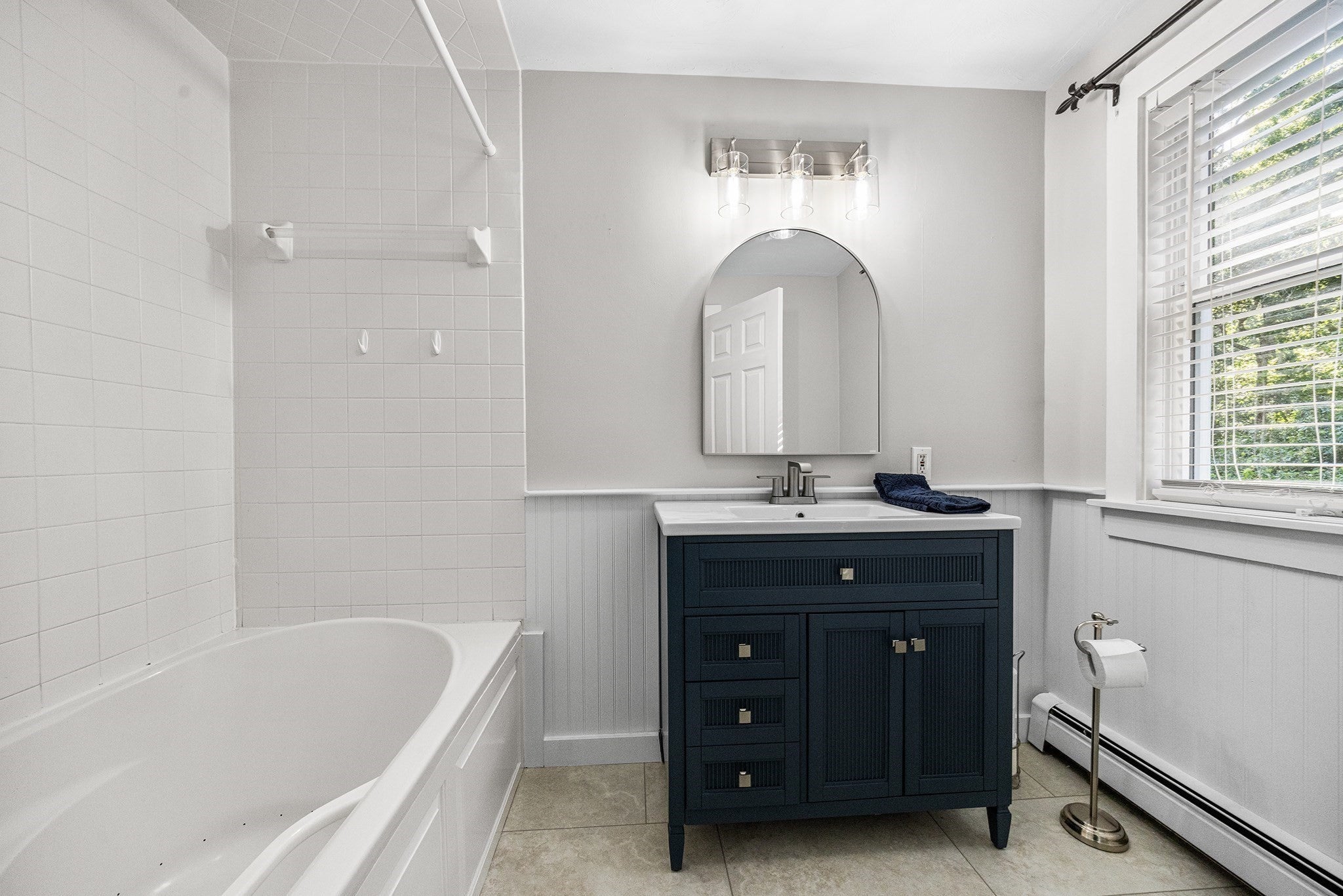 559 Old Jail Ln, Barnstable, MA, 559 Old Jail Ln, Barnstable, MA Photo #18