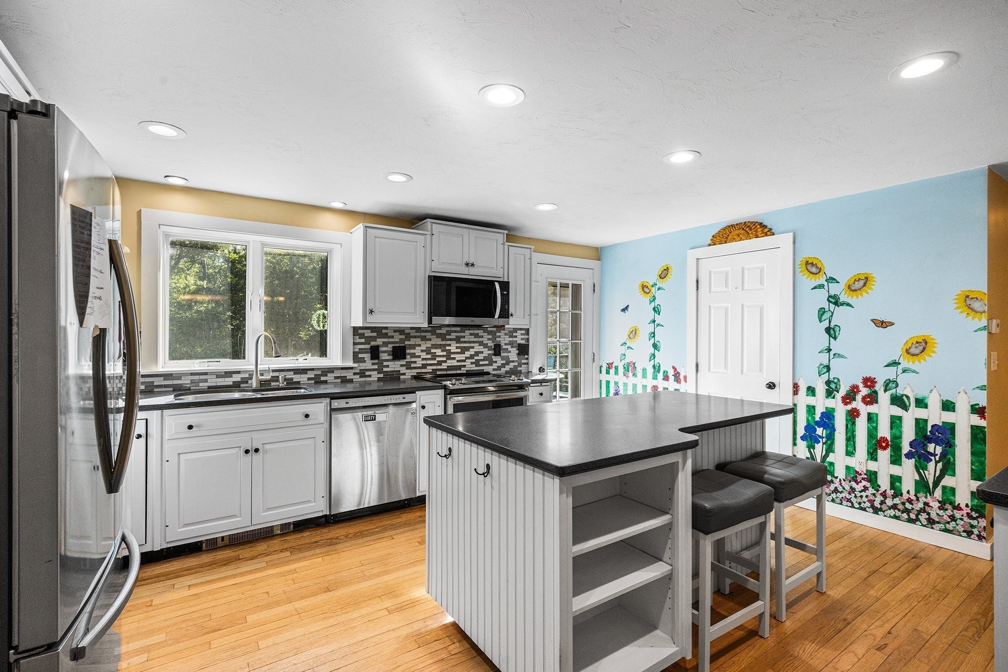 559 Old Jail Ln, Barnstable, MA, 559 Old Jail Ln, Barnstable, MA Photo #7