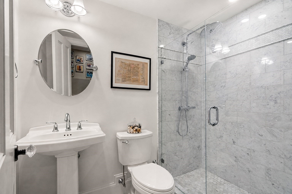 15 Lawnwood Place, Boston, MA Photo #17