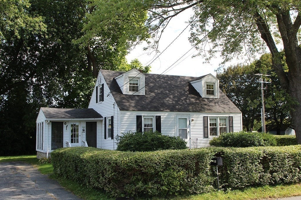 255 Pleasant Street, Lunenburg, MA Photo #25