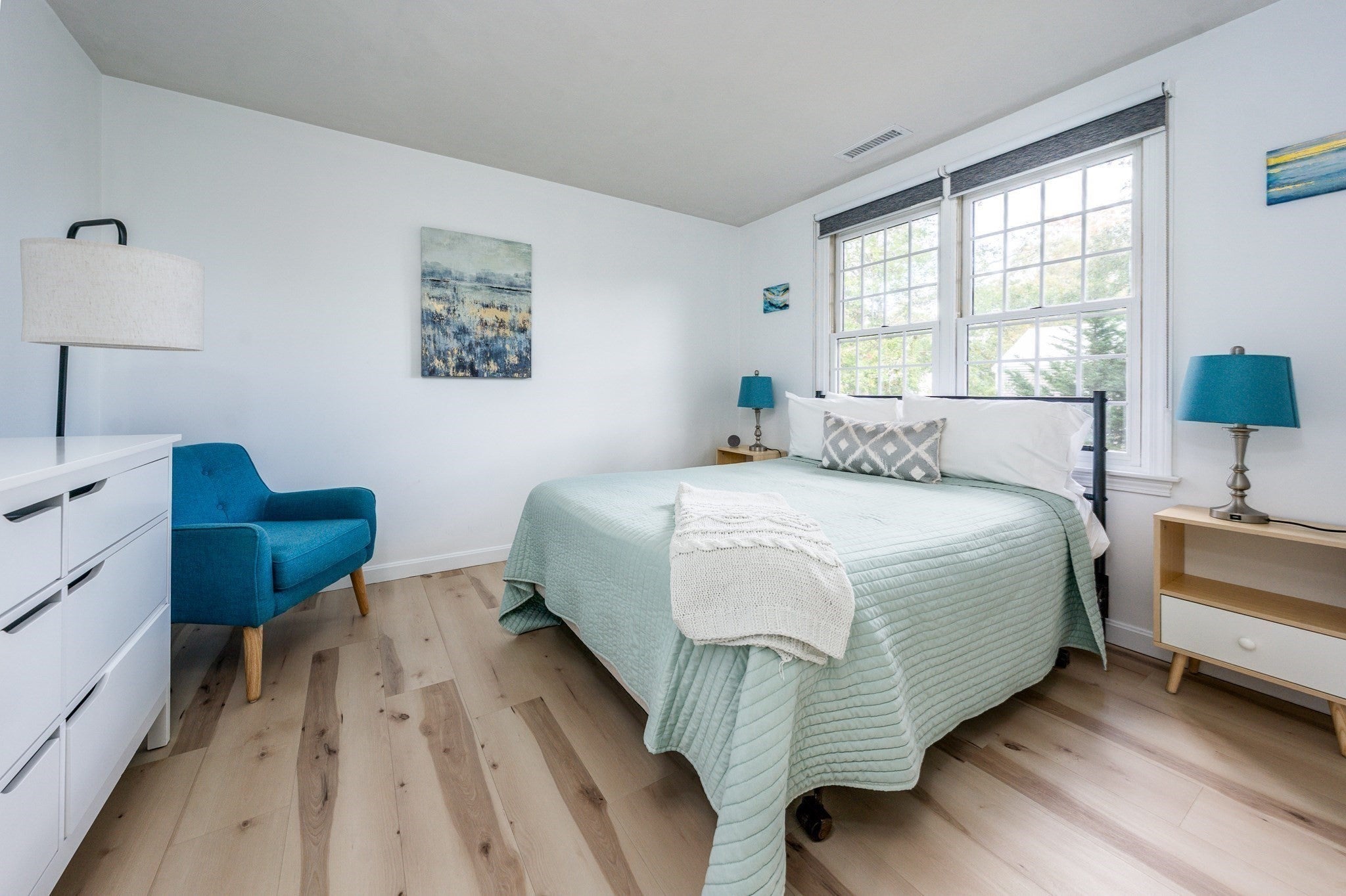 102 White Rock
