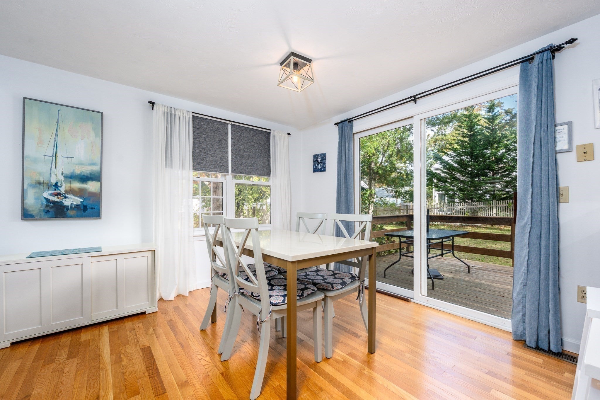 102 White Rock