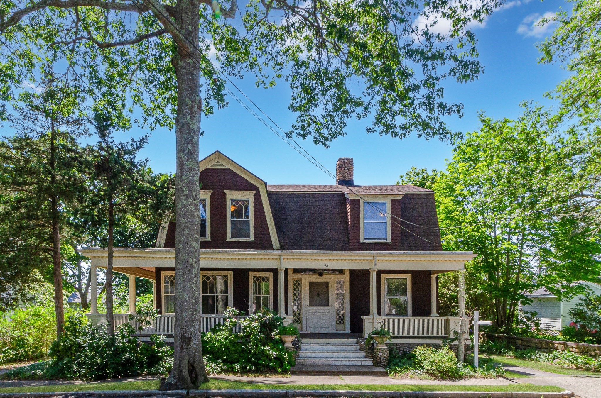 43 Main St, Mattapoisett MA 02739