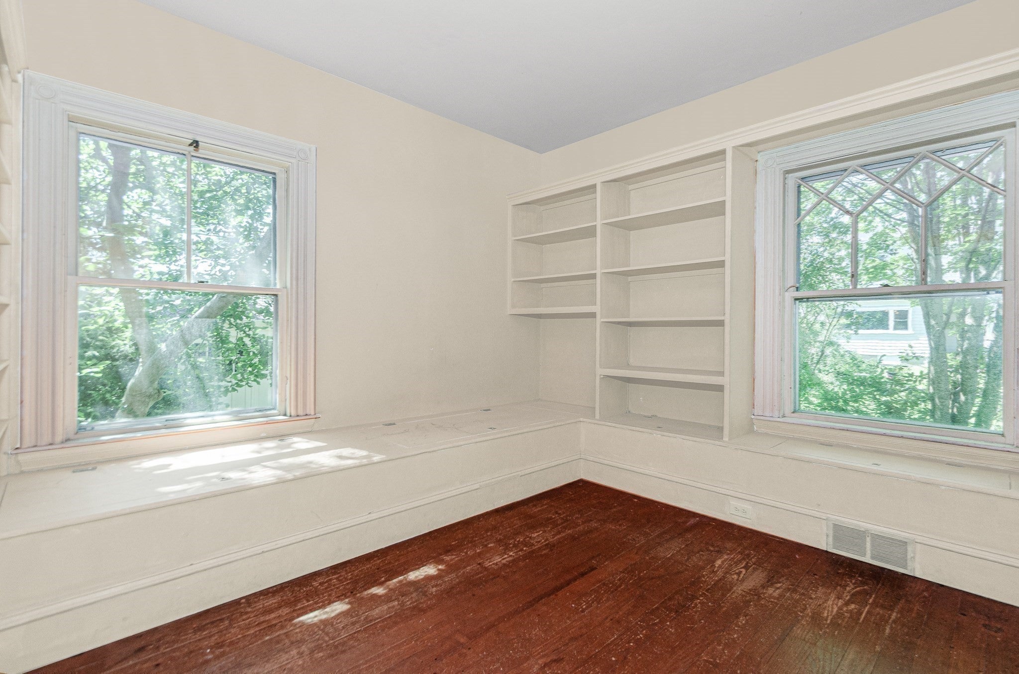 43 Main St, Mattapoisett, MA Photo #14