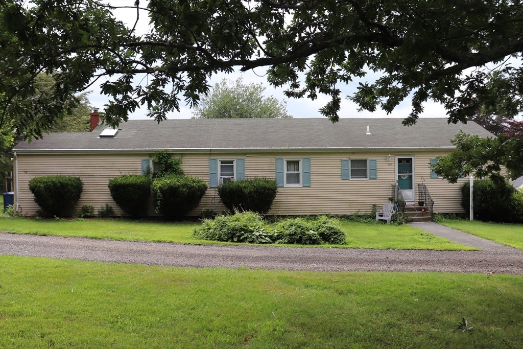 19 Vincent St, Middletown, RI, 19 Vincent St, Middletown, RI Photo #2