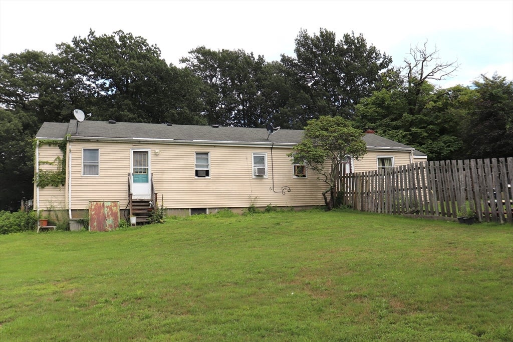 19 Vincent St, Middletown, RI, 19 Vincent St, Middletown, RI Photo #11