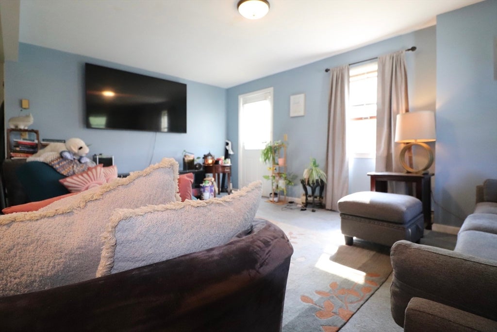 19 Vincent St, Middletown, RI, 19 Vincent St, Middletown, RI Photo #15