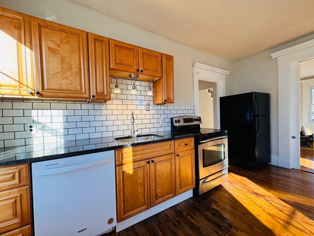 45 Peirce Street #1, Middleboro, MA, 45 Peirce Street #1, Middleboro, MA Photo #4