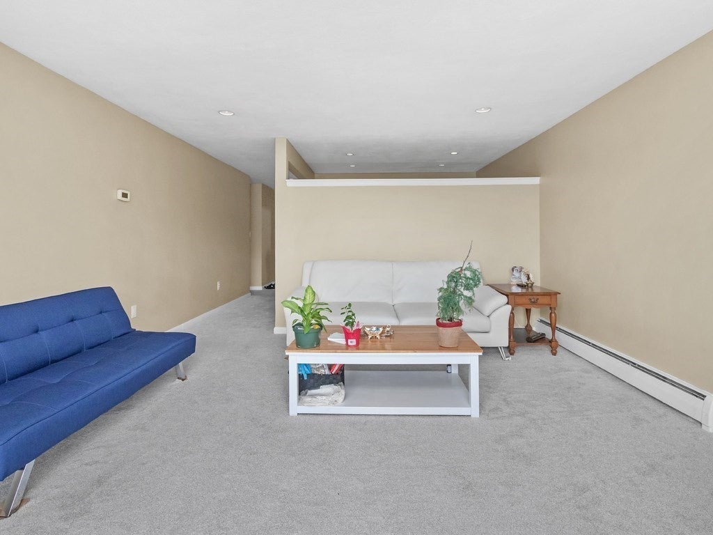 32 Whites Avenue #D45, Watertown, MA Photo #11