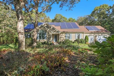 184 Monhegan Rd Falmouth MA 02536