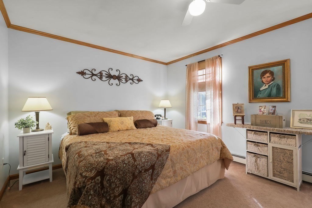 184 Monhegan Rd