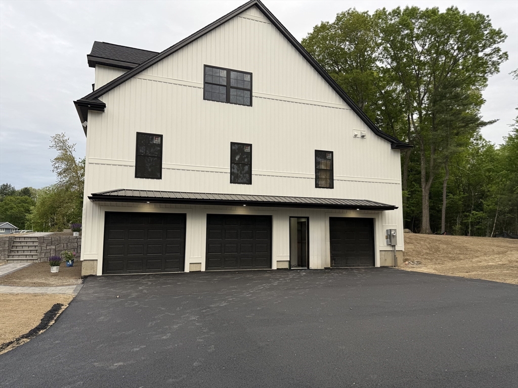 22 Adams Road