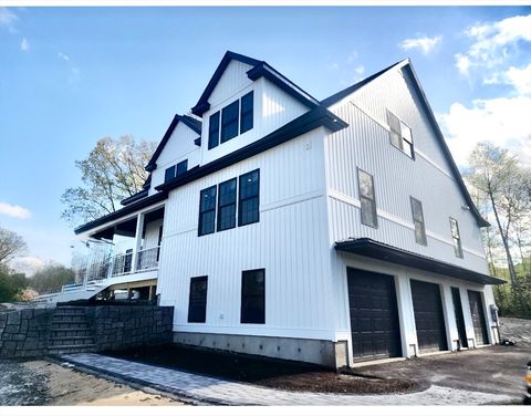 22 Adams Road Shrewsbury MA 01545