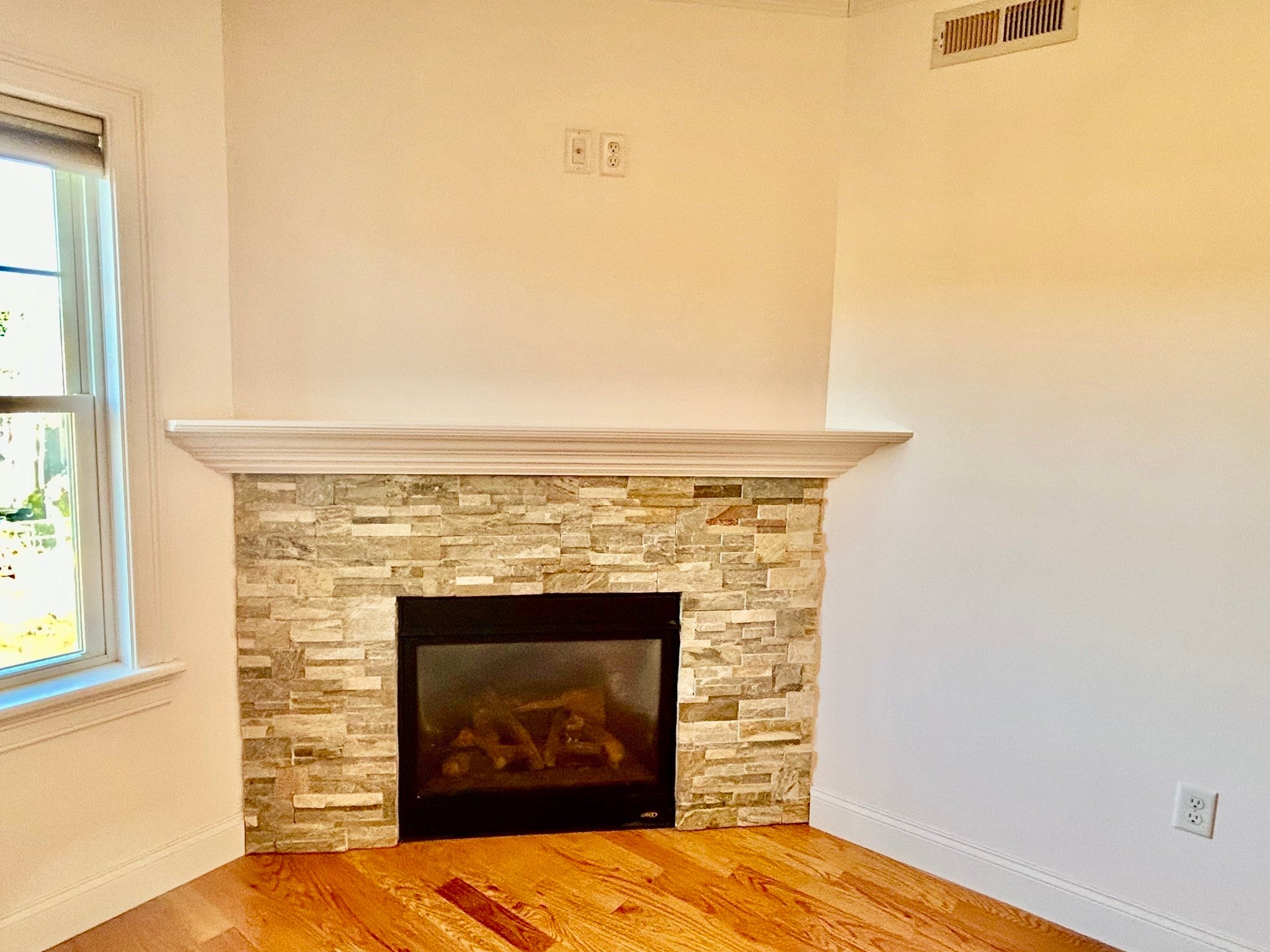 185 Essex Street #4D, Melrose, MA, 185 Essex Street #4D, Melrose, MA Photo #14