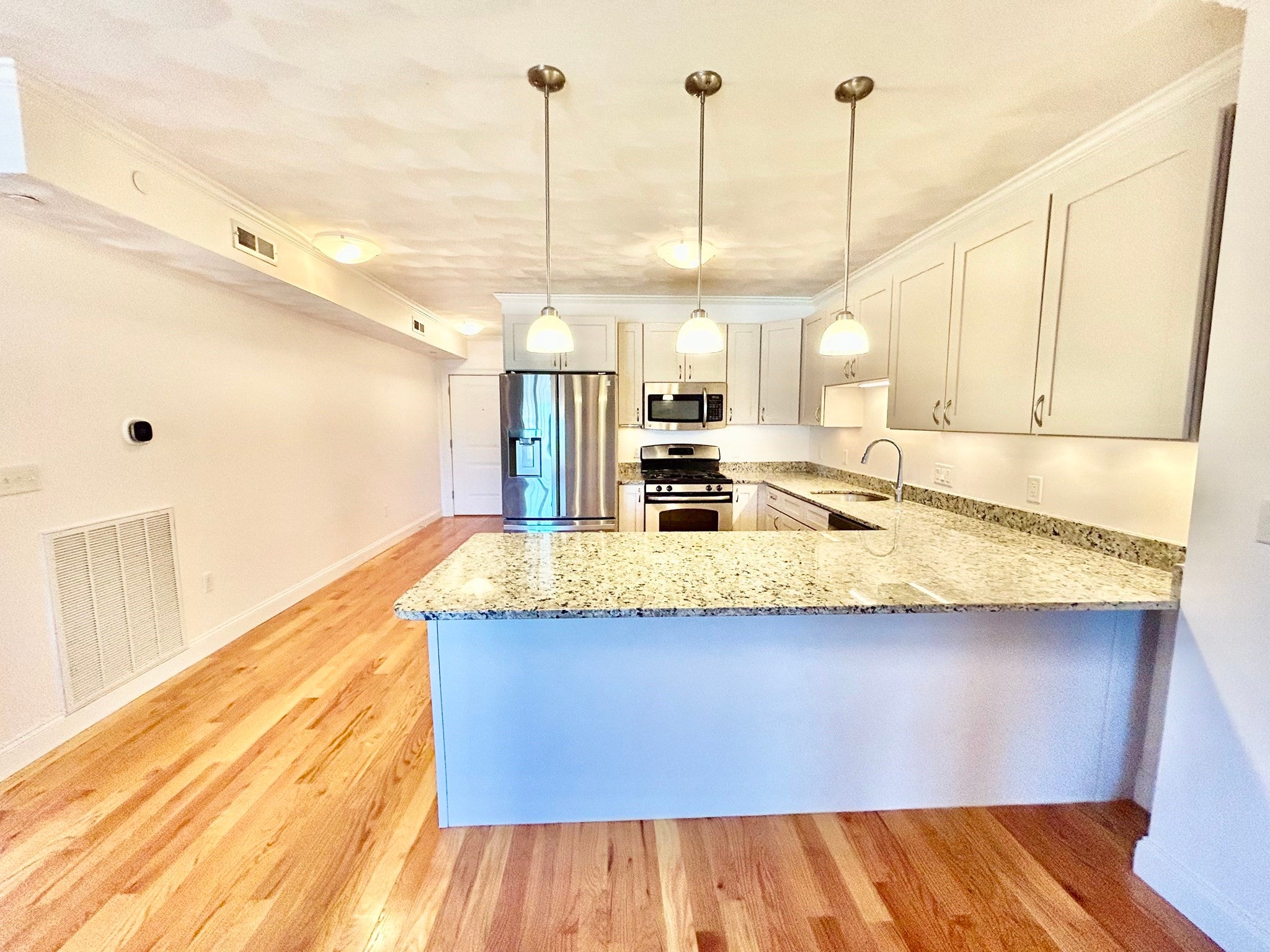 185 Essex Street #4D, Melrose, MA, 185 Essex Street #4D, Melrose, MA Photo #9