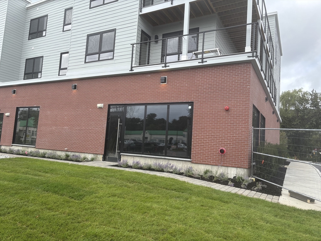 1391 Main Street 205