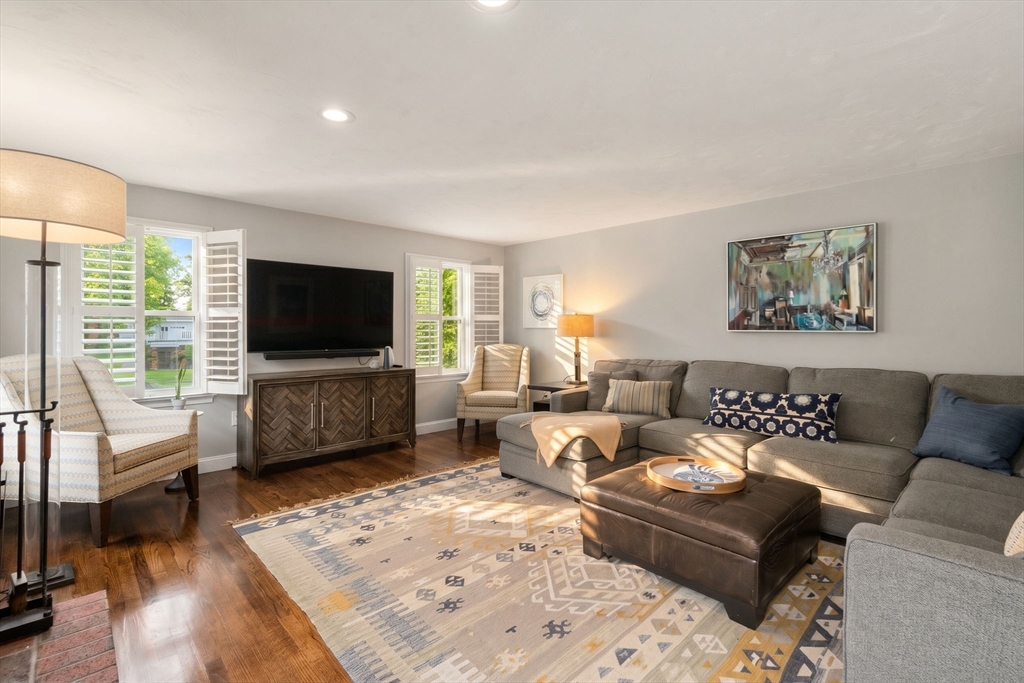 133 Summer ST, Medway, MA Photo #8