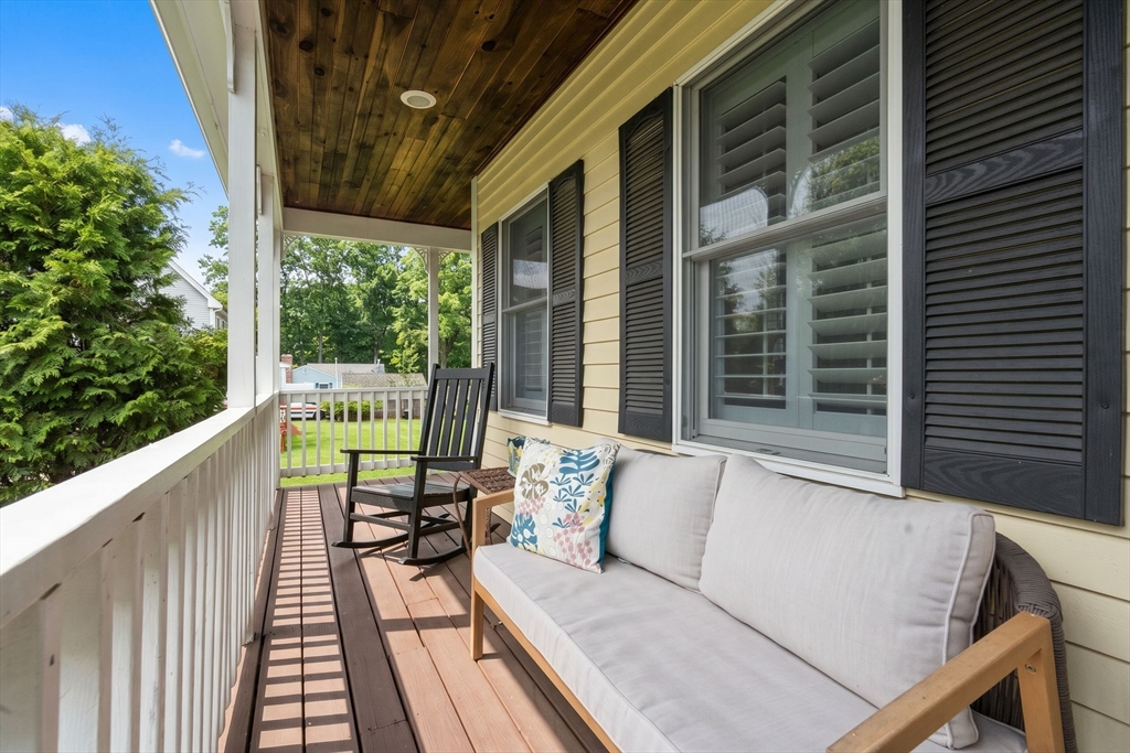 133 Summer ST, Medway, MA Photo #2