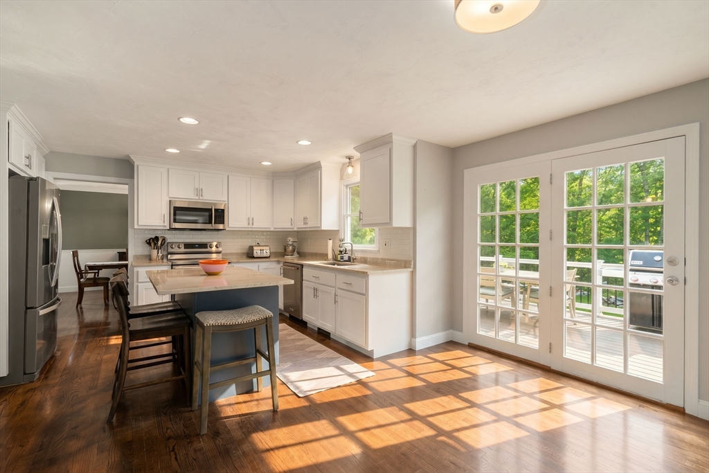 133 Summer ST, Medway, MA Photo #7