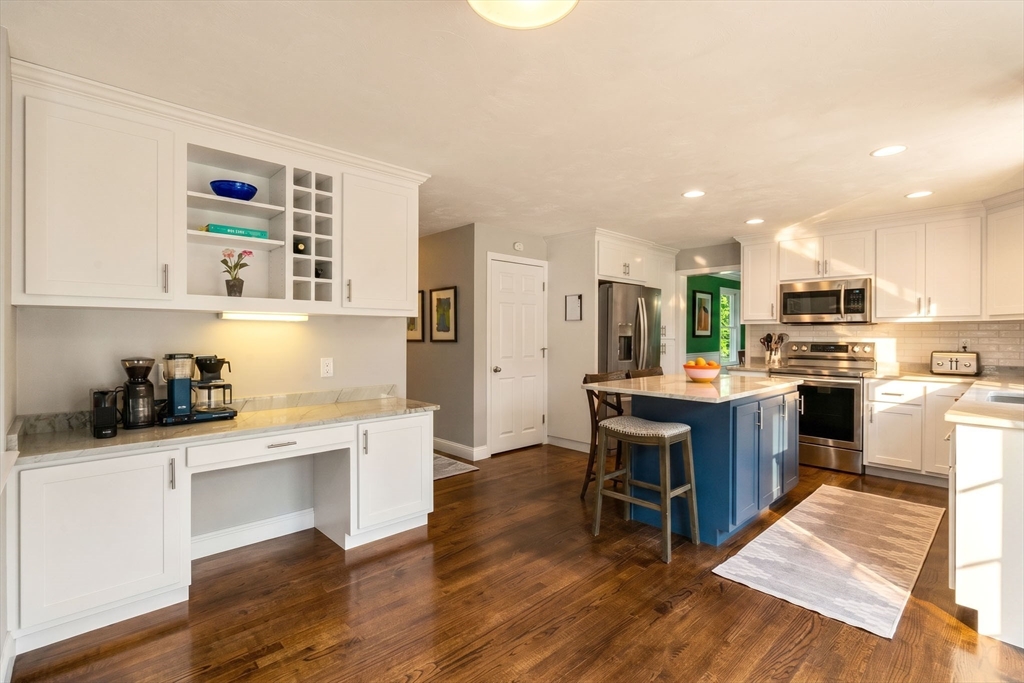 133 Summer ST, Medway, MA Photo #6