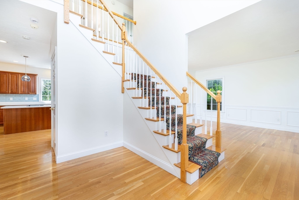 4 Bear Hill Rd