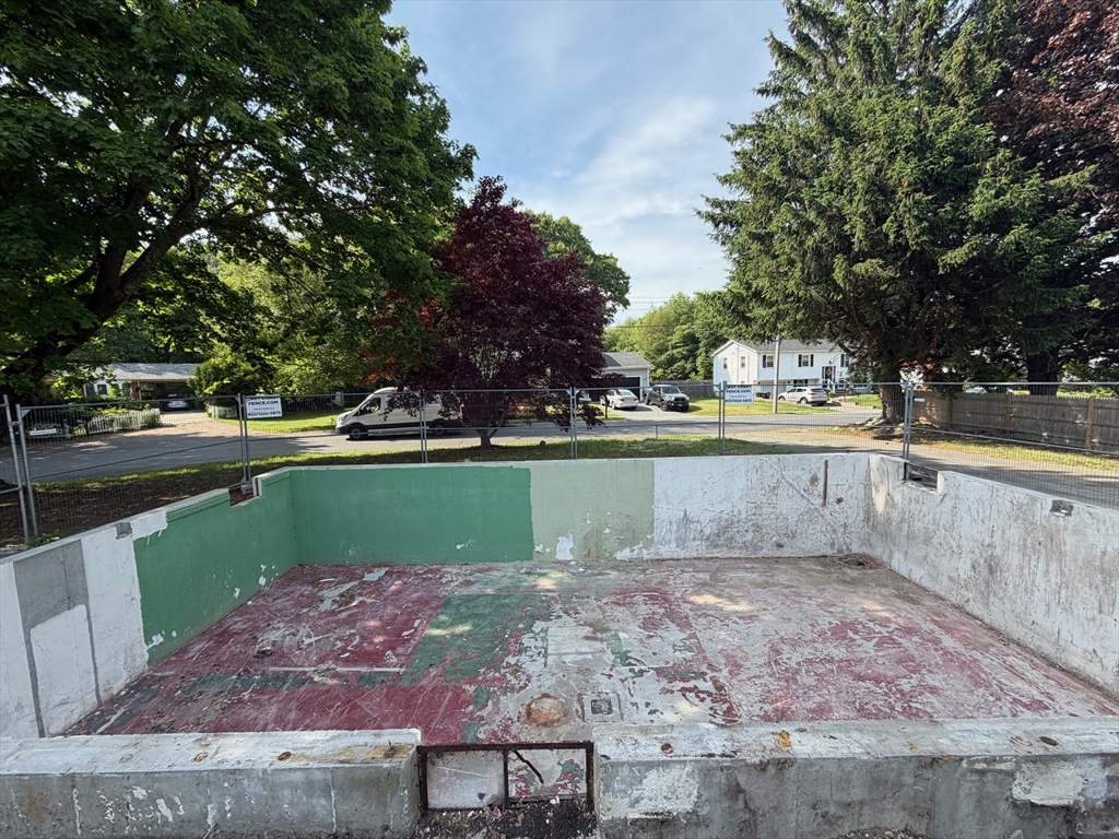 40 Sable Ave