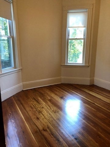 73 Iroquois Street 2