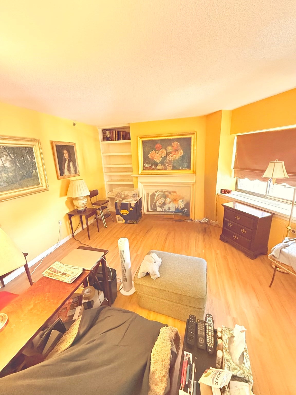 300 Lynn Shore Drive 207