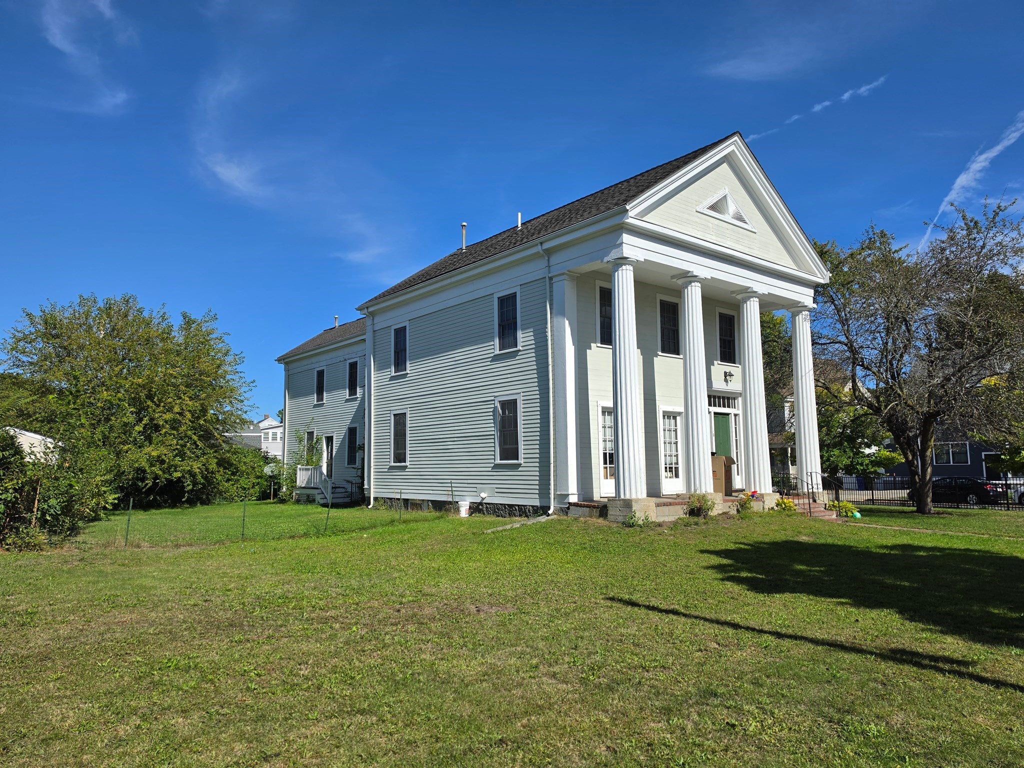 Photo of 267 Broadway, Arlington, MA