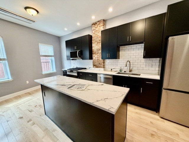 301 North St 5